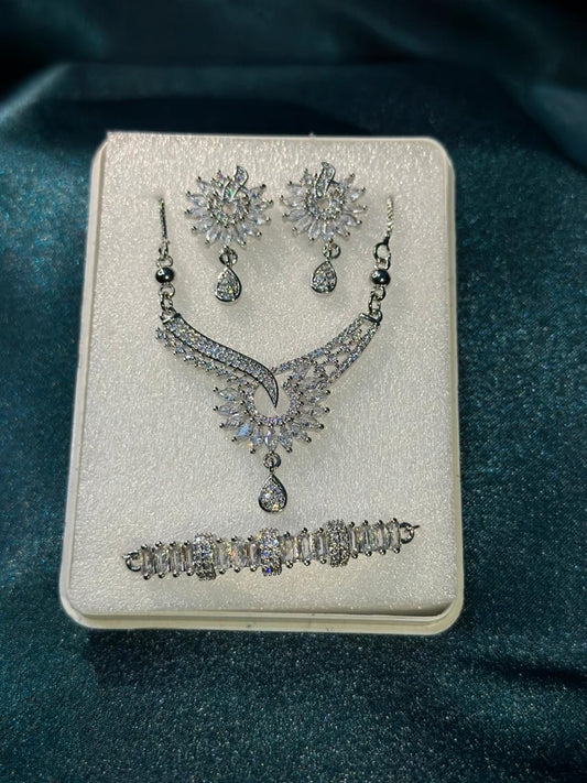 Sparkle Silver Crystal Jewelry set
