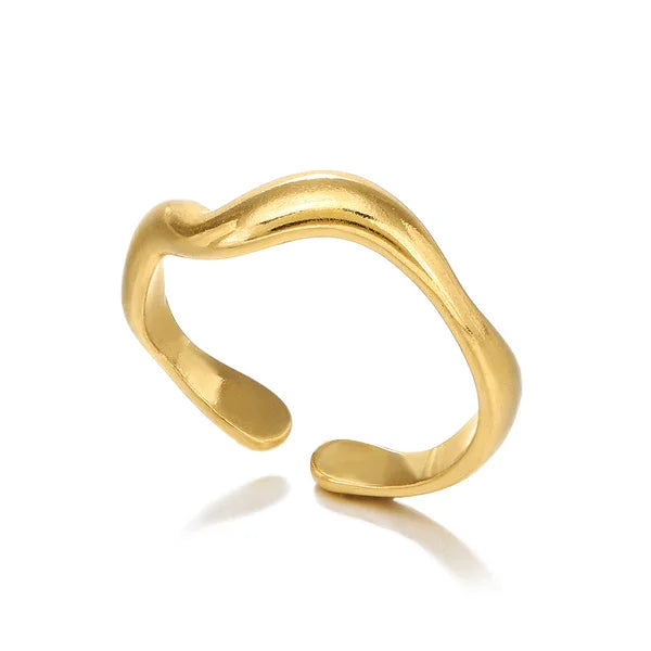 Trendy Bone Ring