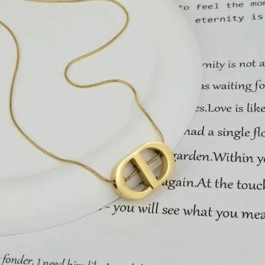 CD Golden Necklace