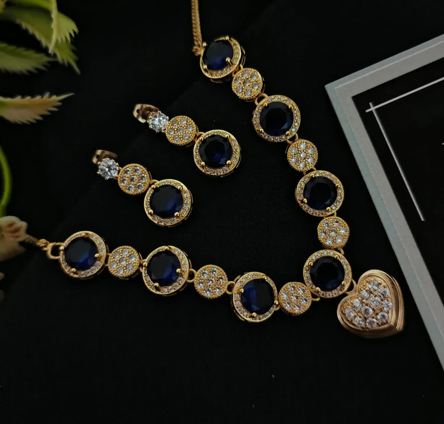 Golden Black Heart Fancy Zircone Set