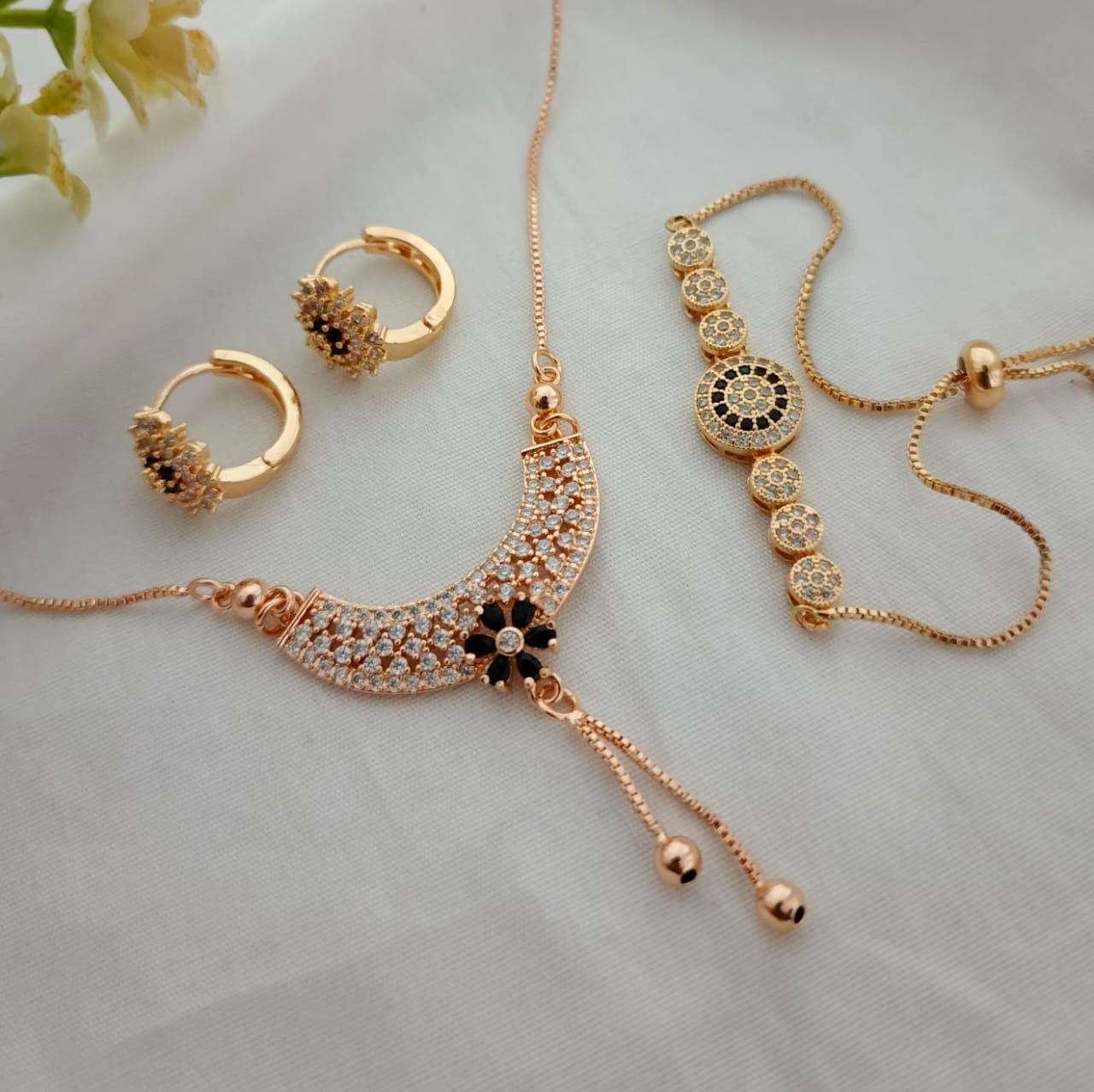 Midnight Moon Set (No Box)