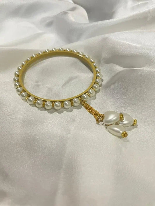 Hanging Pearls Bangle Bracelet