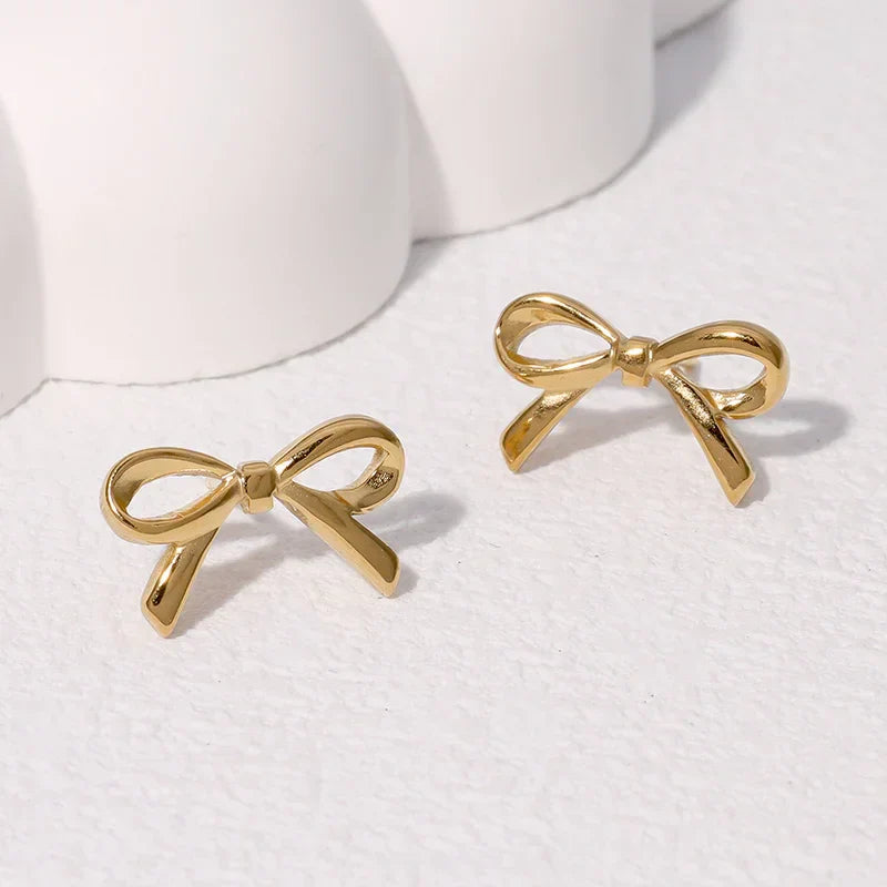 Trendy Bow Study Earring