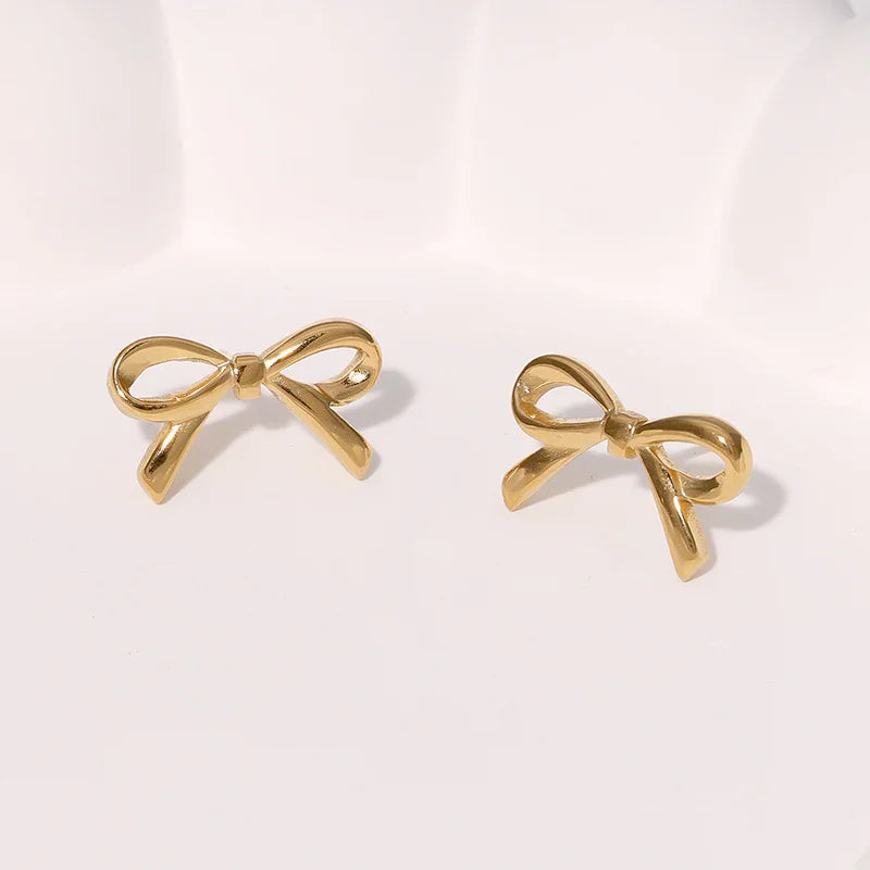 Trendy Bow Study Earring